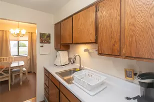 1003 Cherry Hill Dr, Poughkeepsie, NY 12603 - Photo 11