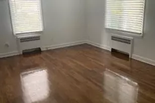 41 Woodbine Rd, East Hills, NY 11577 - Photo 13