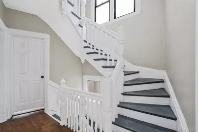 155 Hawthorne Avenue, Yonkers, NY 10701 - Photo 21