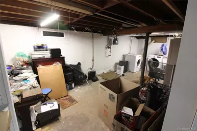 76 Vincent Road, Hicksville, NY 11801 - Photo 35