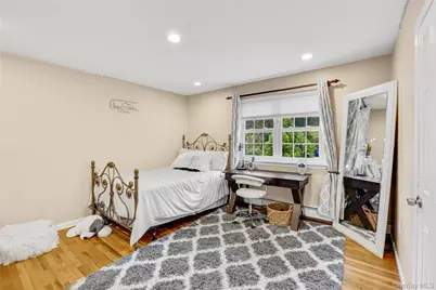 37 Peppermill Lane, Dix Hills, NY 11746 - Photo 33