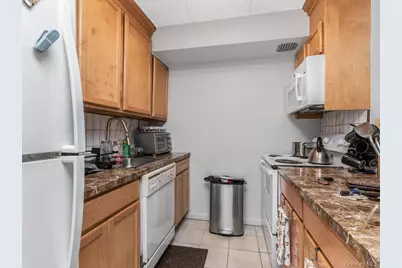 10813 Seaview Avenue #41B, Brooklyn, NY 11236 - Photo 7