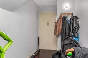 108-13 Seaview Ave, Brooklyn, NY 11236 - Photo 9