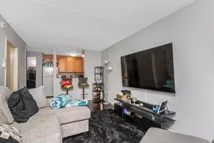 108-13 Seaview Ave, Brooklyn, NY 11236 - Photo 3