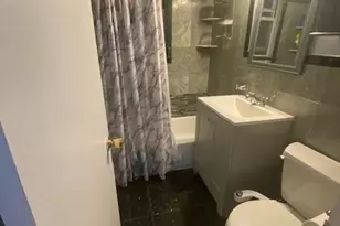 80 Gibson Blvd, Valley Stream, NY 11581 - Photo 17