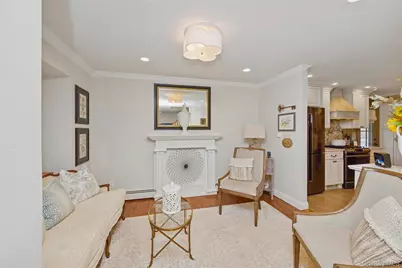 62 14th Street, Hicksville, NY 11801 - Photo 3