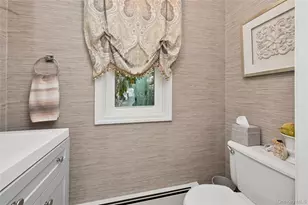 62 14th St, Hicksville, NY 11801 - Photo 19