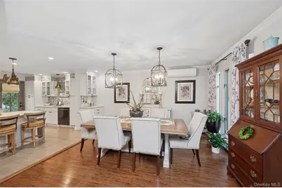 62 14th Street, Hicksville, NY 11801 - Photo 15