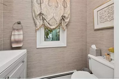 62 14th Street, Hicksville, NY 11801 - Photo 21