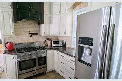 28 E Walnut Street, Long Beach, NY 11561 - Photo 7