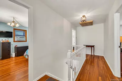 155 Fairview Road, Farmingdale, NY 11735 - Photo 13