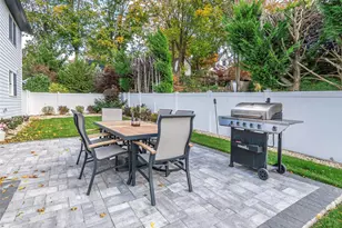 11 Maple St, Glenwood Landing, NY 11547 - Photo 39