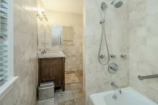 11 Maple St, Glenwood Landing, NY 11547 - Photo 27