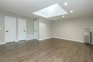 11 Maple St, Glenwood Landing, NY 11547 - Photo 29