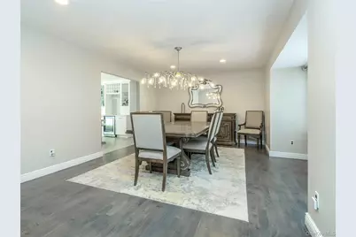 11 Maple Street, Glenwood Landing, NY 11547 - Photo 13