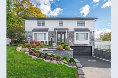 11 Maple Street, Glenwood Landing, NY 11547 - Photo 1