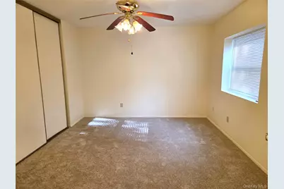 618 Lake Court #618, Middle Island, NY 11953 - Photo 11