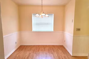 618 Lake Ct, Middle Island, NY 11953 - Photo 5