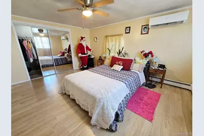 19 Curve Lane, Levittown, NY 11756 - Photo 13