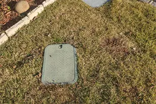 19 Curve Ln, Levittown, NY 11756 - Photo 15