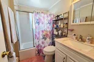 19 Curve Ln, Levittown, NY 11756 - Photo 5