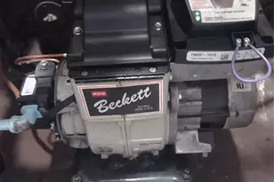 19 Curve Ln, Levittown, NY 11756 - Photo 31