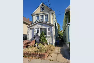 9429 114th Street, Richmond Hill, NY 11419 - Photo 1