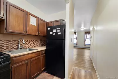 369 Marion Street #2B, Brooklyn, NY 11233 - Photo 7