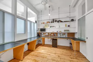 121 W 17th St, New York, NY 10011 - Photo 9