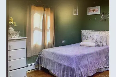 54 Robert Street, Freeport, NY 11520 - Photo 7