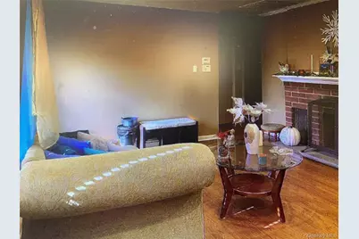 54 Robert Street, Freeport, NY 11520 - Photo 3