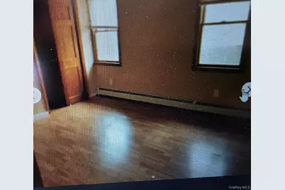 4 Forest Street, Ronkonkoma, NY 11779 - Photo 33