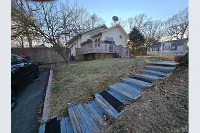 4 Forest Street, Ronkonkoma, NY 11779 - Photo 47