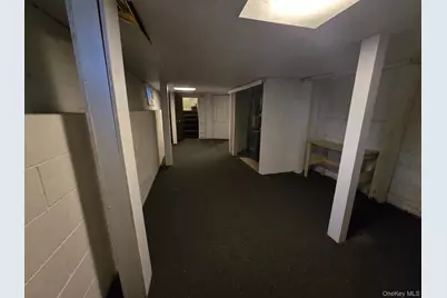 4 Forest Street, Ronkonkoma, NY 11779 - Photo 41