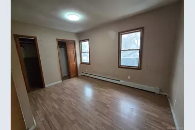 4 Forest Street, Ronkonkoma, NY 11779 - Photo 29