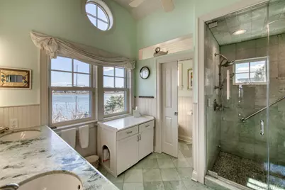 60 Bay View Drive E, Sag Harbor, NY 11963 - Photo 21