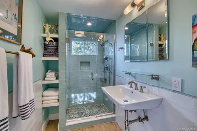 60 Bay View Drive E, Sag Harbor, NY 11963 - Photo 25