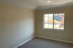 88-22 70th Rd, Forest Hills, NY 11375 - Photo 13