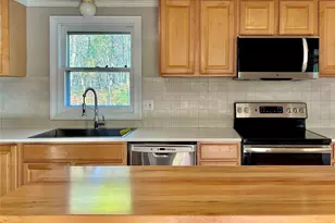 19 Crosmour Rd, Rhinebeck, NY 12572 - Photo 9