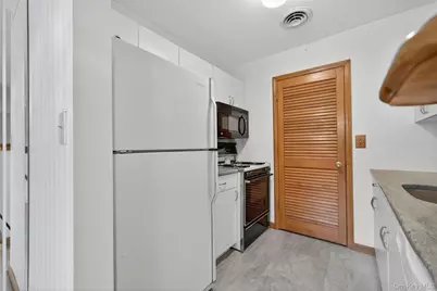 204 Ruby Court, Highland Mills, NY 10930 - Photo 15