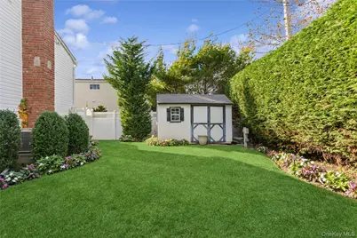 2 Leamington St, Long Beach, NY 11561 - Photo 15