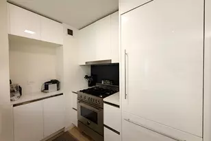 301 W 53rd St, New York (Manhattan), NY 10019 - Photo 7