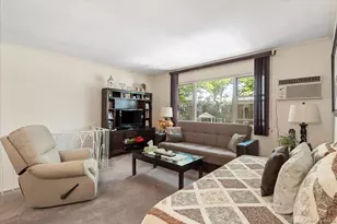 87-44 Marengo St, Hollis, NY 11423 - Photo 7