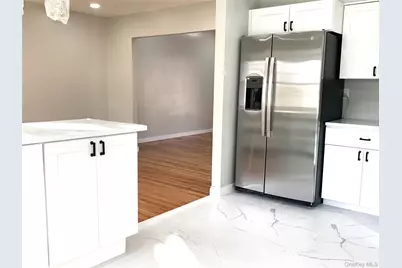 1706 Old Mill Road, Merrick, NY 11566 - Photo 7