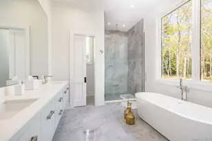 1552 Deerfield Rd, Water Mill, NY 11976 - Photo 25