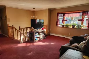 829 Stanley St, West Islip, NY 11795 - Photo 5