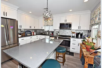 1031 Van Buren Street, Baldwin, NY 11510 - Photo 5