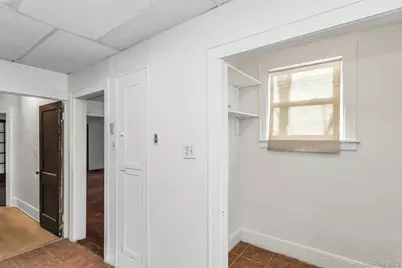 173-15 109th Avenue, Jamaica, NY 11433 - Photo 15