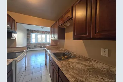 114 Sarah Lane, Middletown, NY 10941 - Photo 7