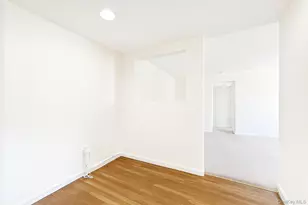 7 Terrace, Great Neck, NY 11021 - Photo 7